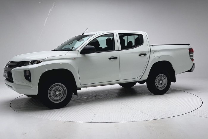 2020 Mitsubishi Triton GLX ADAS