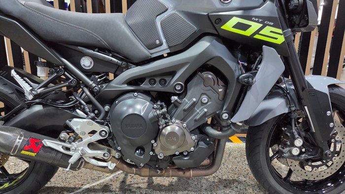 2017 Yamaha MT-09A GREY