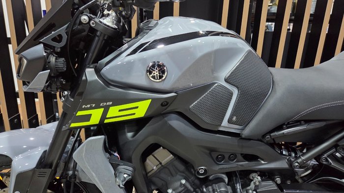 2017 Yamaha MT-09A GREY