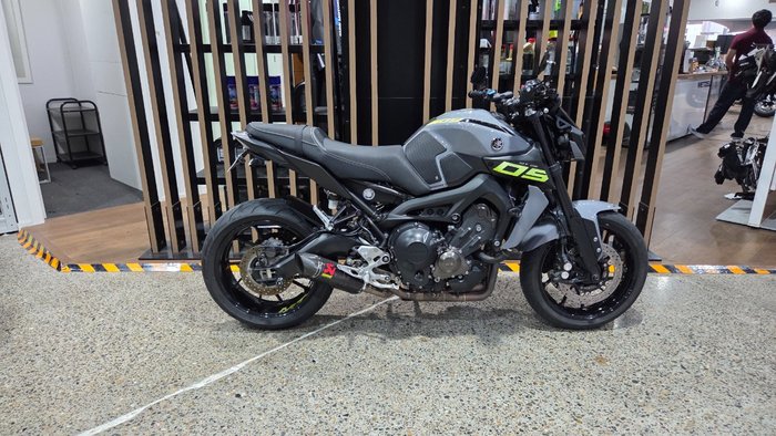 2017 Yamaha MT-09A GREY