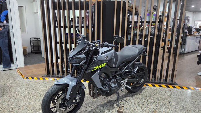 2017 Yamaha MT-09A GREY