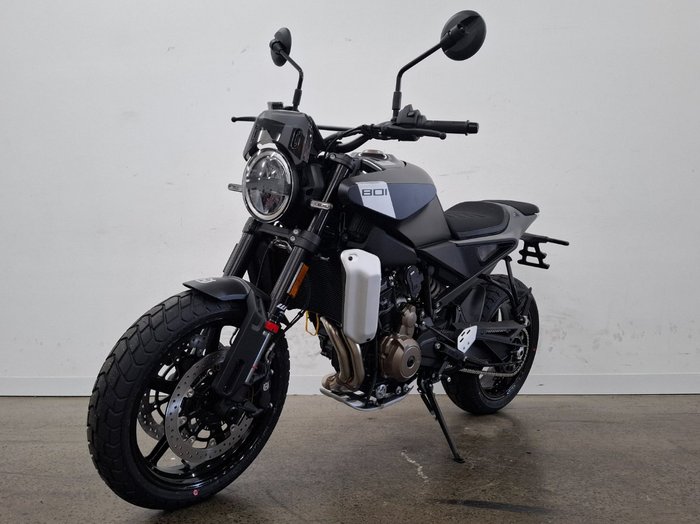 2024 Husqvarna 2024 HUSQVARNA 800CC SVARTPILEN 801 Road