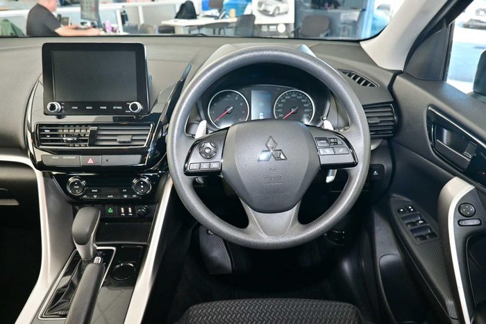 2024 Mitsubishi Eclipse Cross ES
