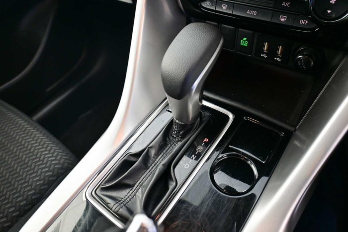 2024 Mitsubishi Eclipse Cross ES