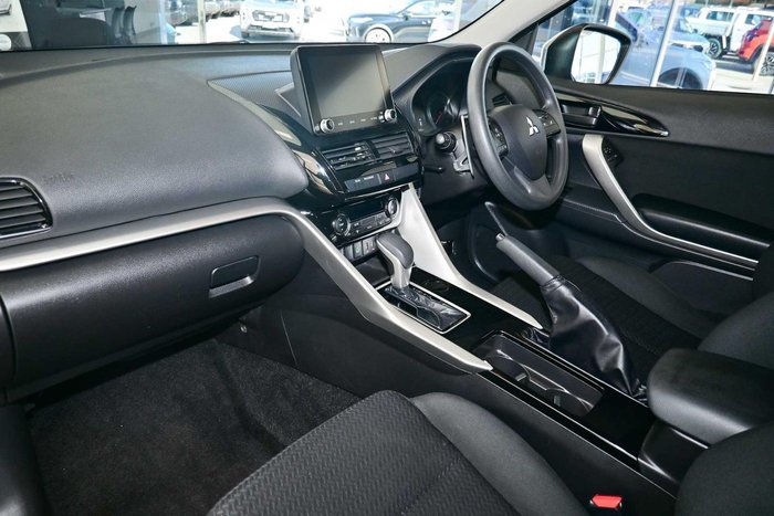 2024 Mitsubishi Eclipse Cross ES