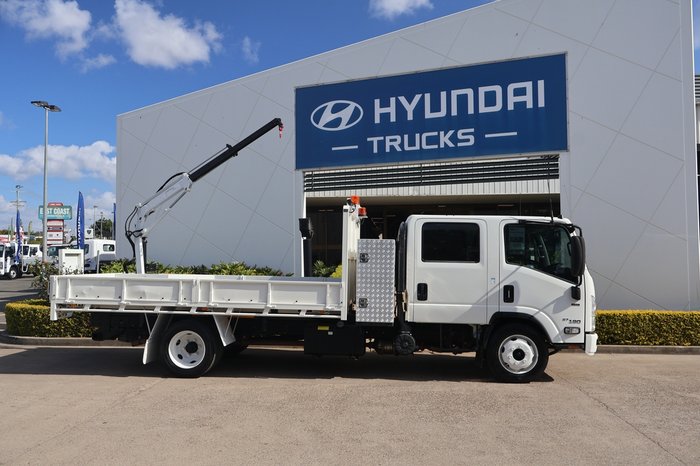 2018 ISUZU NQR