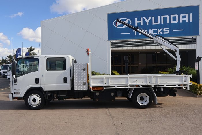 2018 ISUZU NQR