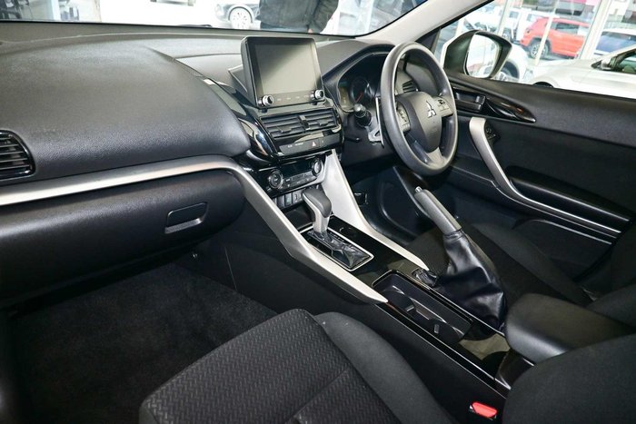 2024 Mitsubishi Eclipse Cross ES