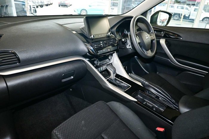 2024 Mitsubishi Eclipse Cross ES