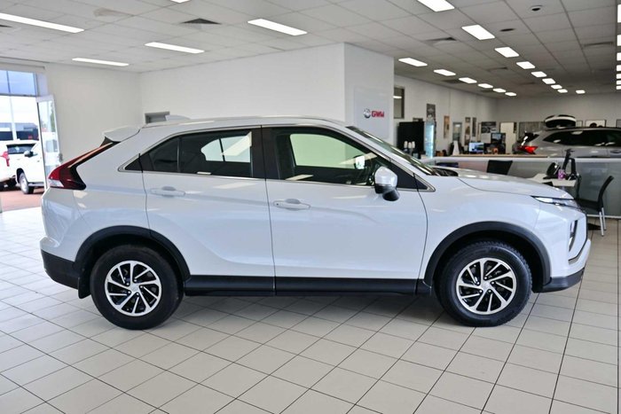 2024 Mitsubishi Eclipse Cross ES