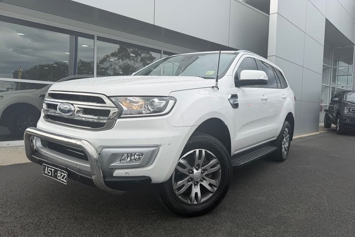 2017 Ford Everest