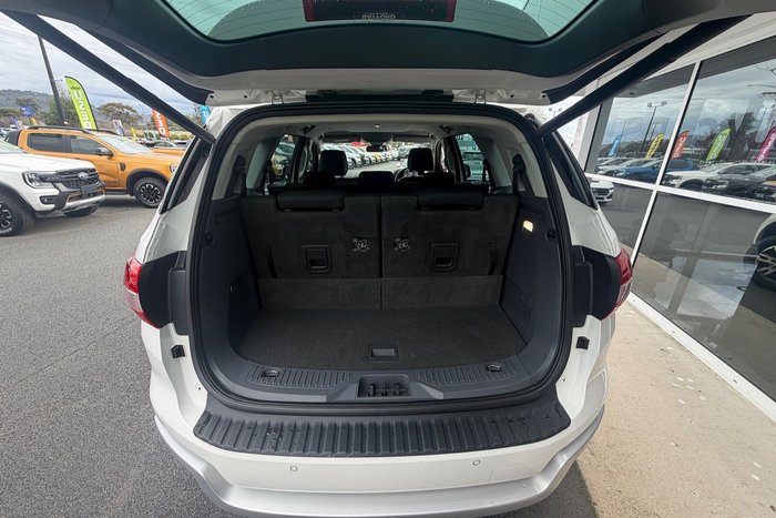 2017 Ford Everest Trend