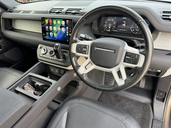 2021 Land Rover Defender 110 D250 S