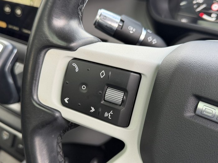 2021 Land Rover Defender 110 D250 S