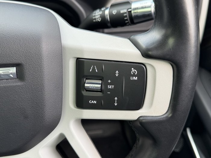 2021 Land Rover Defender 110 D250 S