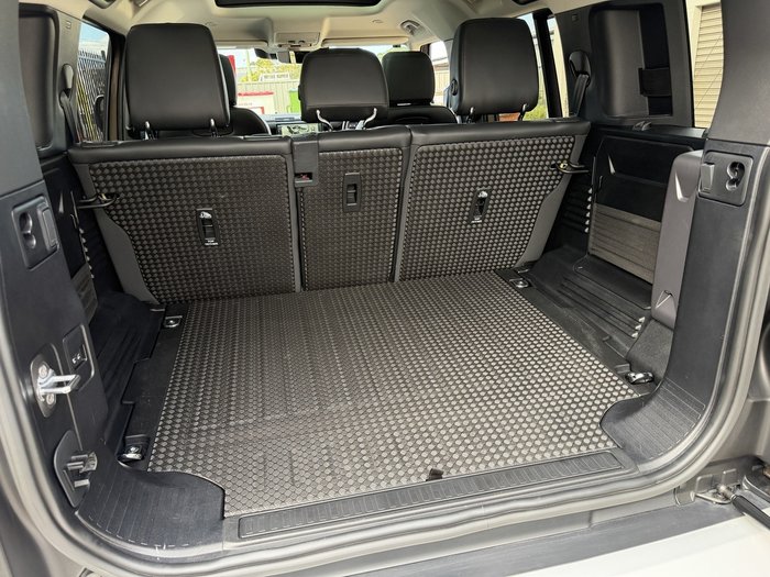 2021 Land Rover Defender 110 D250 S