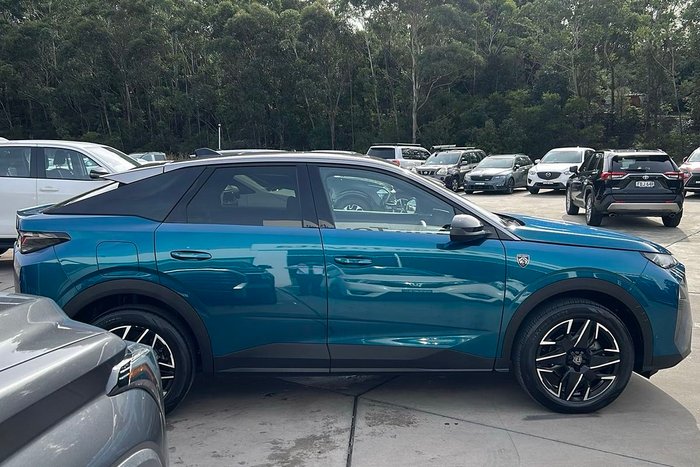 2024 Peugeot 3008 GT Premium Hybrid