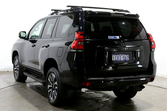 2022 Toyota Landcruiser Prado VX