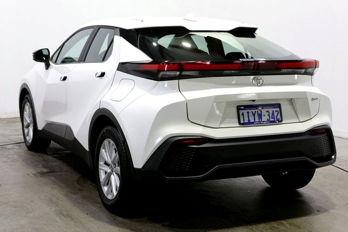 2024 Toyota C-HR GXL