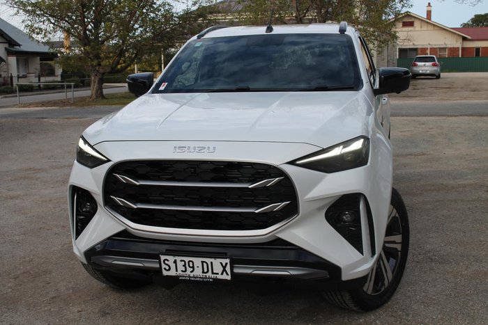 2025 Isuzu MU-X LS-T