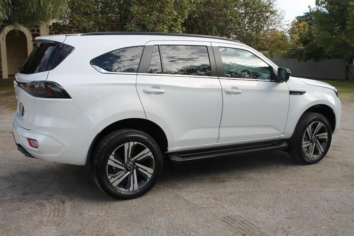 2025 Isuzu MU-X LS-T