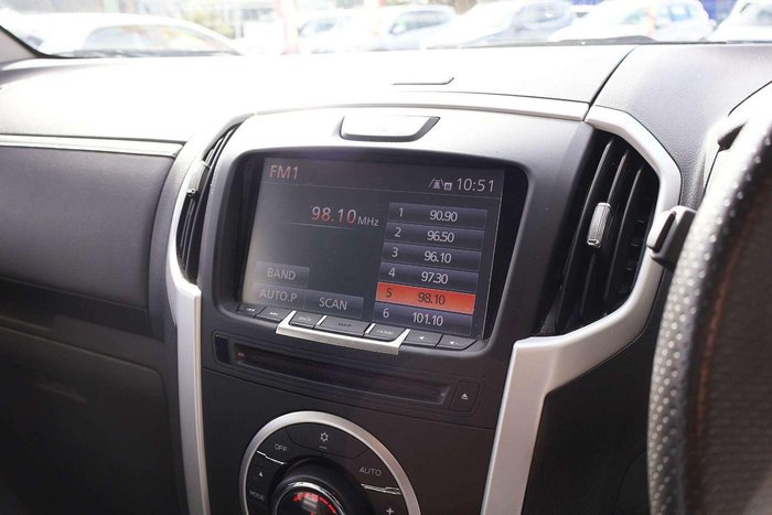 2017 Isuzu MU-X LS-T
