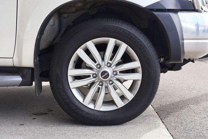 2017 Isuzu MU-X LS-T