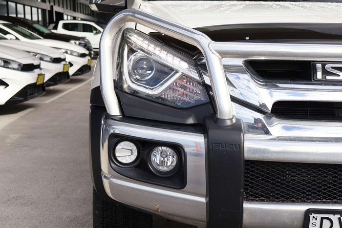 2017 Isuzu MU-X LS-T