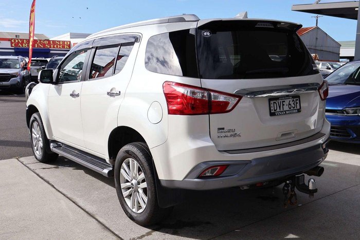 2017 Isuzu MU-X LS-T