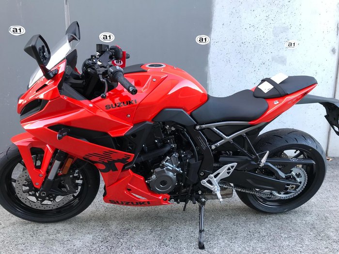 2026 Suzuki GSX-8R