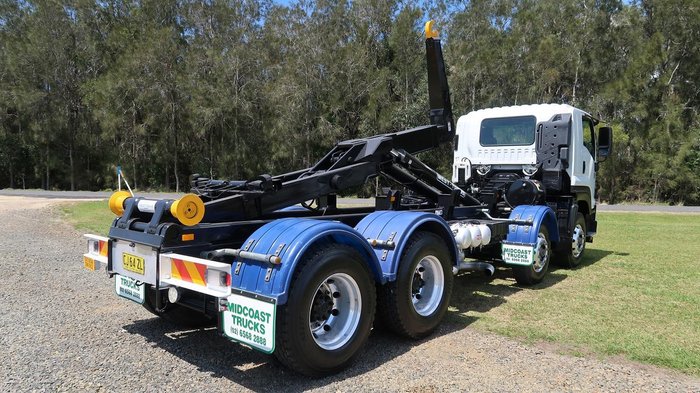 2015 Isuzu F Series FYJ 2000