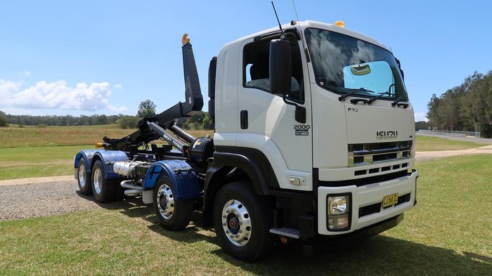 2015 Isuzu F Series FYJ 2000
