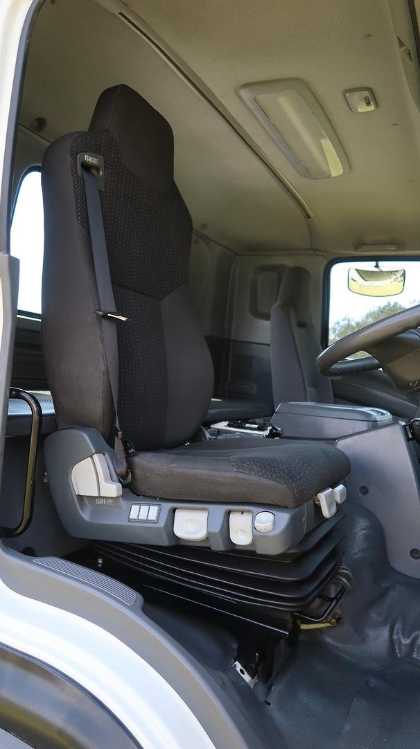 2015 Isuzu F Series FYJ 2000