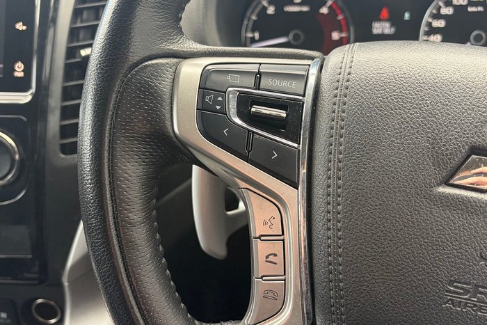 2016 Mitsubishi Pajero Sport Exceed