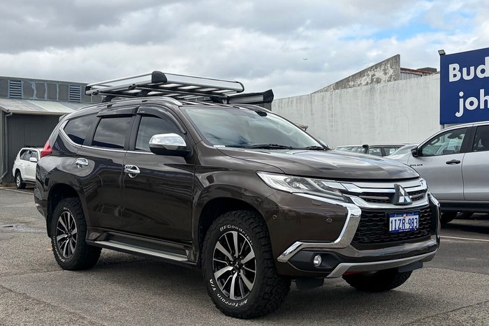 2016 Mitsubishi Pajero Sport