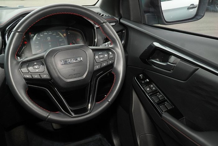 2024 Isuzu D-MAX X-TERRAIN