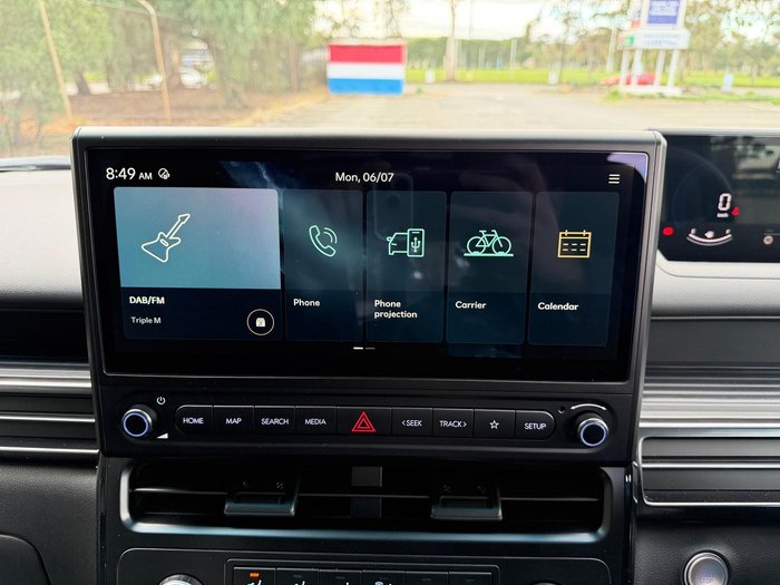 2026 Hyundai STARIA LOAD