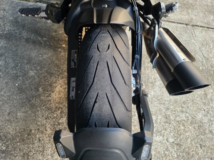 2021 Benelli 502C GREY