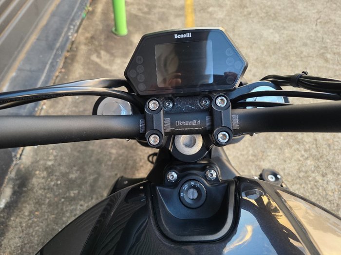 2021 Benelli 502C GREY