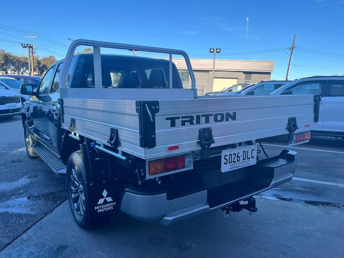 2025 Mitsubishi Triton GLS