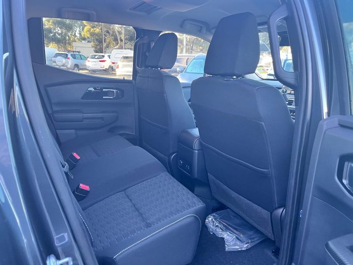 2025 Mitsubishi Triton GLS