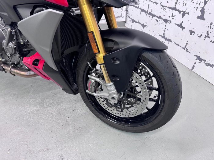 2025 Ducati Streetfighter V2 S Streetfighter Red