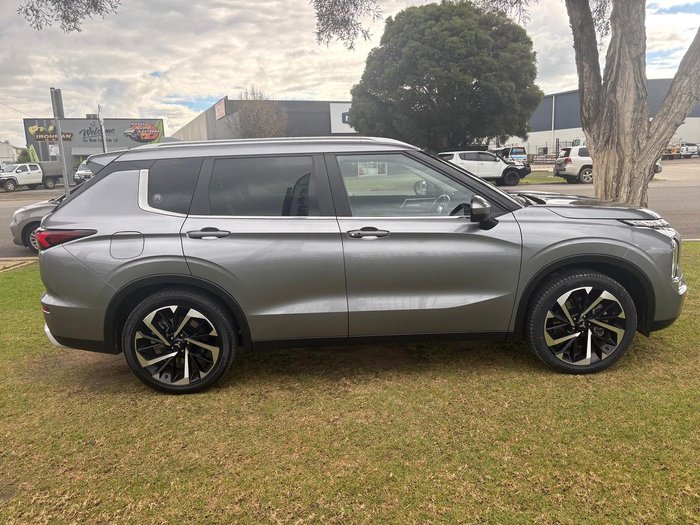 2022 Mitsubishi Outlander
