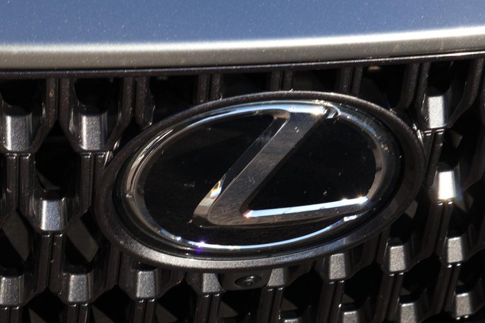 2025 Lexus NX 450h+ Luxury