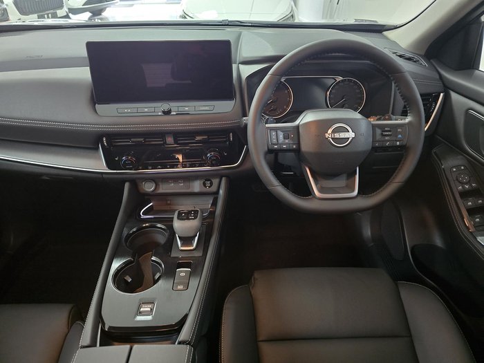 2026 Nissan X-TRAIL ST-L