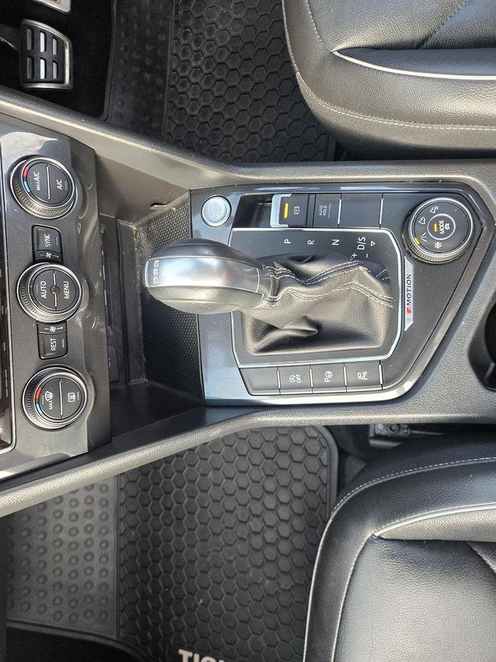 2018 Volkswagen Tiguan Wolfsburg Edition