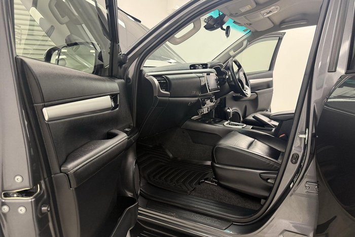 2023 Toyota Hilux SR5 GUN126R 4X4 Dual Range Silver Sky