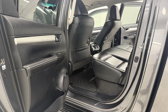 2023 Toyota Hilux SR5 GUN126R 4X4 Dual Range Silver Sky