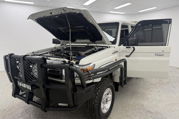 2019 Toyota Landcruiser GXL VDJ79R 4X4 Dual Range French Vanilla