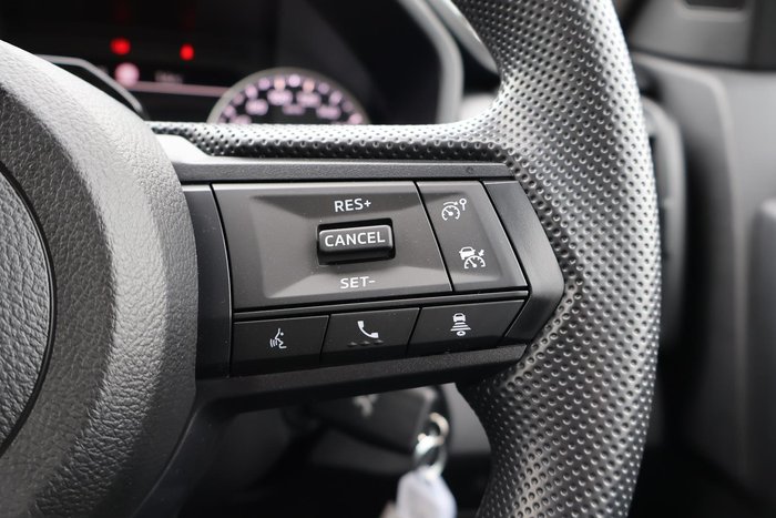 2026 Mitsubishi Triton GLX